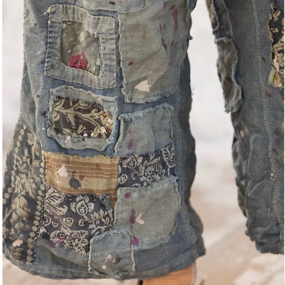 Magnolia Pearl Dani Blues Denim Patched Jeans - Picture 5 of 6